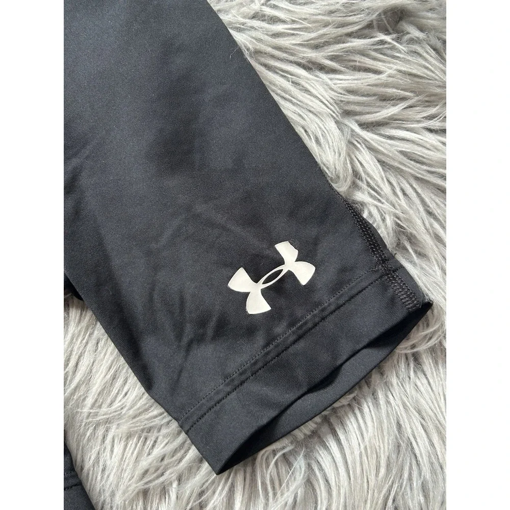 Under Armour product pair